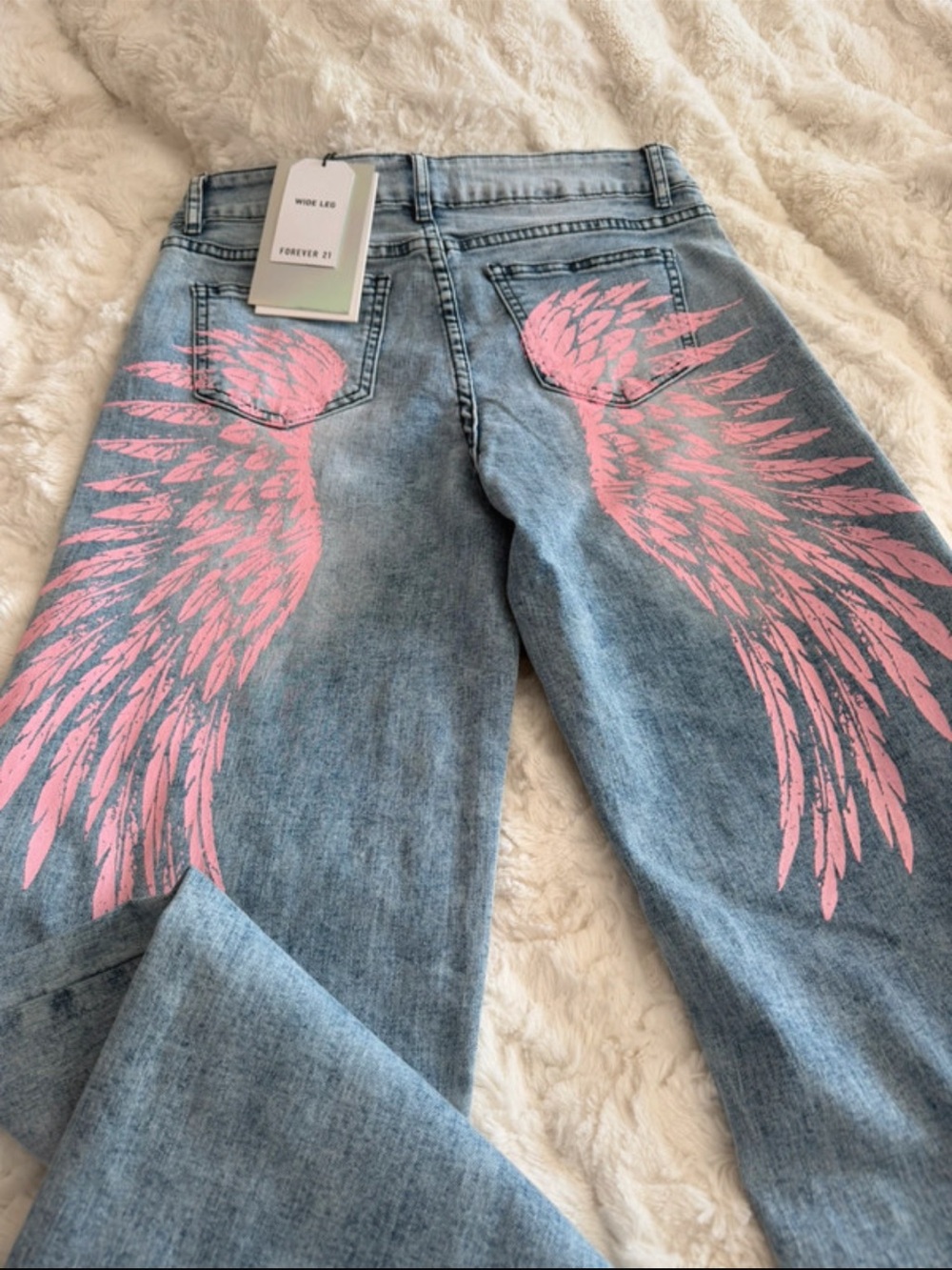 NWT  Forever 21 Wide Leg Jeans with Pink Wing Print Size 9
